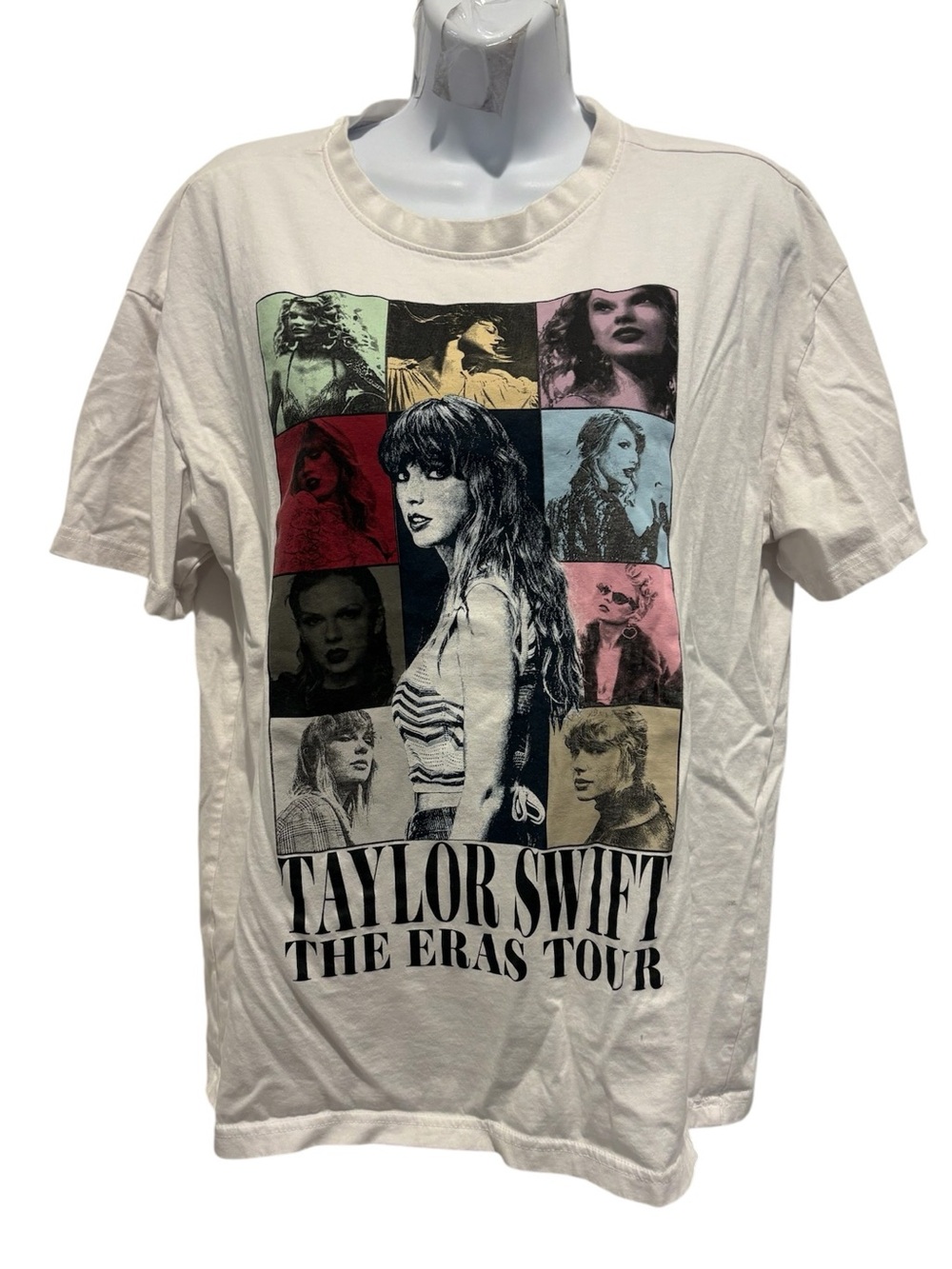 TAYLOR SWIFT THE ERAS TOUR 2023 White Short Sleeve Tshirt Small